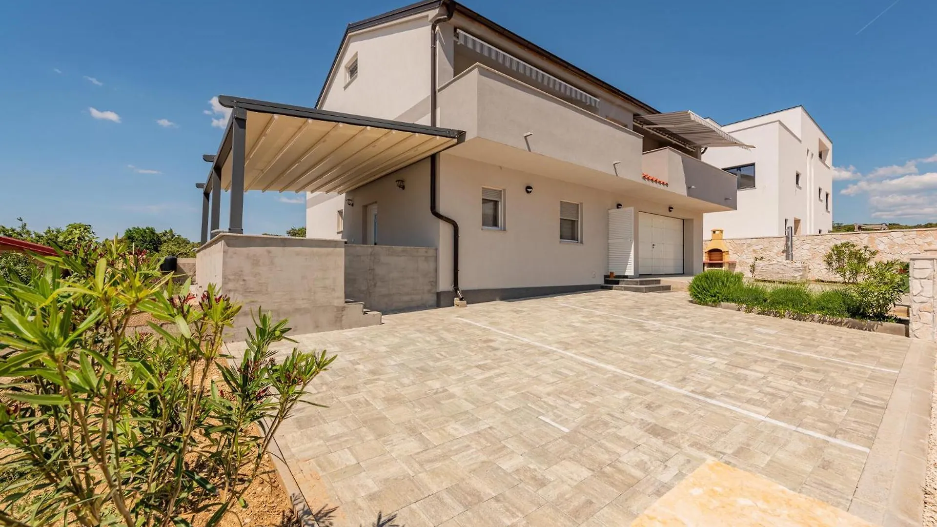 Amazing Apartment In Mandre With Wi-Fi